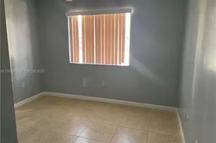 12352 NW 98th Ave, Hialeah Gardens, FL 33018 - Photo 8