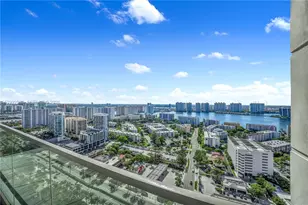 17901 Collins Ave, Sunny Isles Beach, FL 33160 - Photo 46