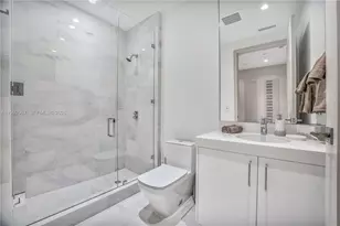 17901 Collins Ave, Sunny Isles Beach, FL 33160 - Photo 40