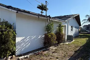 4945 Sorrento Ct, Cape Coral, FL 33904 - Photo 2