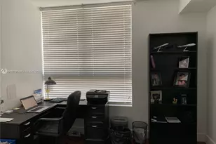 90 SW 3rd St, Miami, FL 33130 - Photo 8