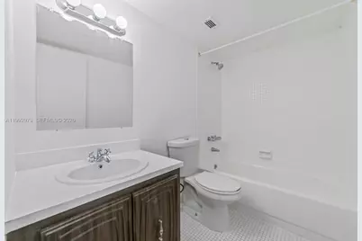 498 NW 165th St Rd #D-201, Miami, FL 33169 - Photo 8