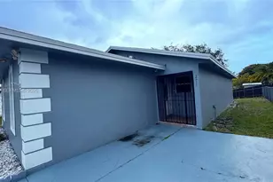 3211 NW 191st St, Miami Gardens, FL 33056 - Photo 2