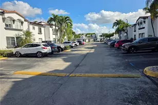 1176 NW 124 Pl, Miami, FL 33182 - Photo 2