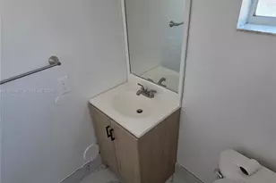 1176 NW 124 Pl, Miami, FL 33182 - Photo 18