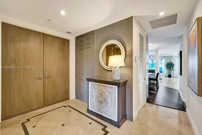 516 Hendricks Isle #2C, Fort Lauderdale, FL 33301 - Photo 2