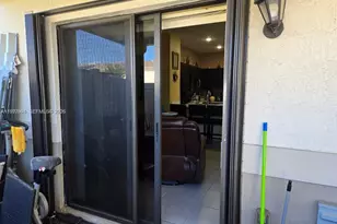 1166 SW 7th Ave, Florida City, FL 33034 - Photo 16