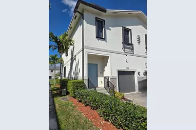 1166 SW 7th Ave, Florida City, FL 33034 - Photo 1