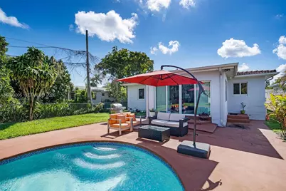 2923 Madison St, Hollywood, FL 33020 - Photo 2