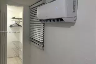 1176 NW 38th St, Miami, FL 33127 - Photo 8