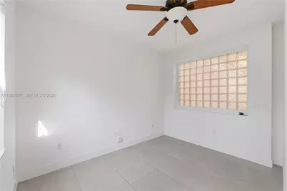 13012 N Riverwalk Cir N, Plantation, FL 33325 - Photo 14