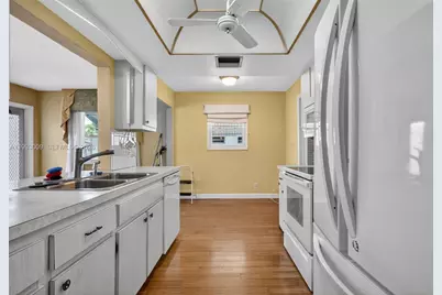 1104 Ocean Ave, Boynton Beach, FL 33426 - Photo 18