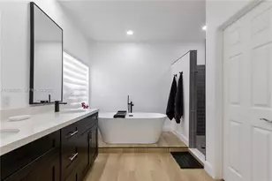 4128 Amber Ln, Weston, FL 33331 - Photo 32