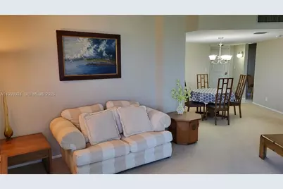 3401 N Country Club Dr #402, Aventura, FL 33180 - Photo 14