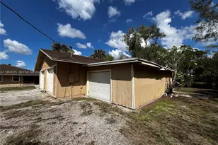 13587 N 77th Pl N, Unincorporated Palm Beach County, FL 33412 - Photo 4