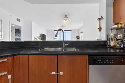 15051 Royal Oaks Ln #2406, North Miami, FL 33181 - Photo 20