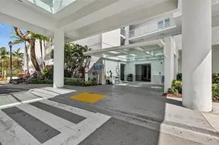 15051 Royal Oaks Ln, North Miami, FL 33181 - Photo 2