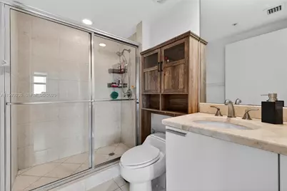 15051 Royal Oaks Ln #2406, North Miami, FL 33181 - Photo 10