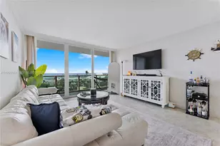 333 NE 21st Ave, Deerfield Beach, FL 33441 - Photo 20