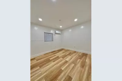 5545 N Miami Ave #8, Miami, FL 33127 - Photo 12