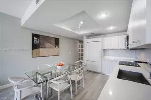 55 SW 9th St, Miami, FL 33130 - Photo 6