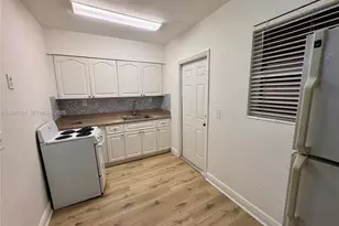 2240 NE 171 St, North Miami Beach, FL 33160 - Photo 4