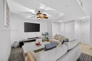 1000 Island Blvd, Aventura, FL 33160 - Photo 8