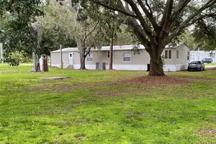 8638 Gibson Oaks Dr, Lakeland, FL 33809 - Photo 18