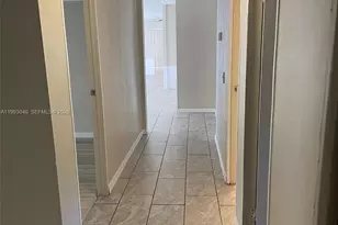 8638 Gibson Oaks Dr, Lakeland, FL 33809 - Photo 14