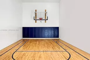 5555 Collins Ave, Miami Beach, FL 33140 - Photo 50