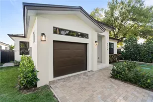 8570 SW 198th St, Cutler Bay, FL 33189 - Photo 12