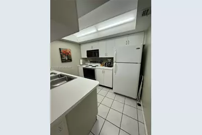 627 Waterside Dr #627, Hypoluxo, FL 33462 - Photo 10