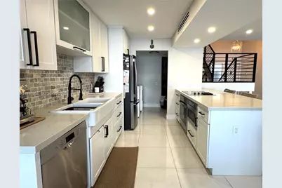 1490 NW 113th Way, Pembroke Pines, FL 33026 - Photo 8