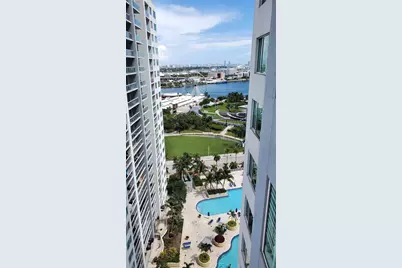 253 NE 2nd St #2301, Miami, FL 33132 - Photo 8