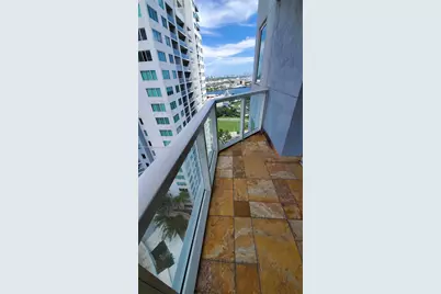 253 NE 2nd St #2301, Miami, FL 33132 - Photo 24
