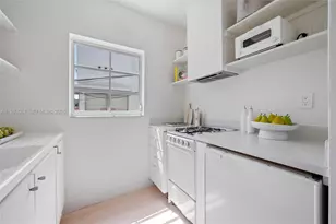 750 Espanola Way, Miami Beach, FL 33139 - Photo 8