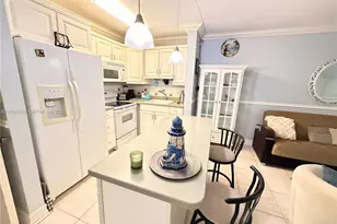 1520 McKinley St, Hollywood, FL 33020 - Photo 10