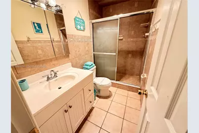 1520 McKinley St #210E, Hollywood, FL 33020 - Photo 12