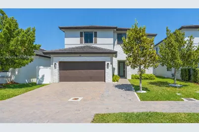 8019 NW 46th Ter, Doral, FL 33166 - Photo 1