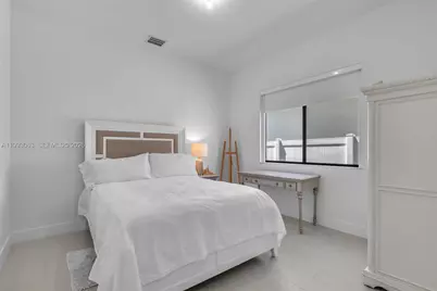 8019 NW 46th Ter, Doral, FL 33166 - Photo 26