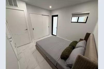 944 Jefferson Ave #15, Miami Beach, FL 33139 - Photo 10