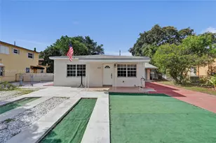 4326 NW 4th St, Miami, FL 33126 - Photo 2