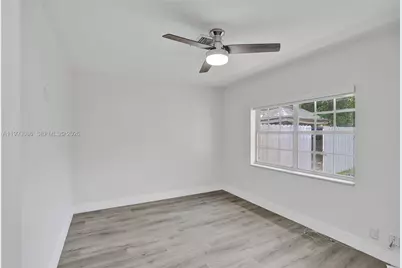 4326 NW 4th St, Miami, FL 33126 - Photo 28