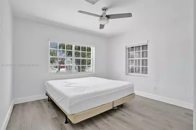 4326 NW 4th St, Miami, FL 33126 - Photo 22