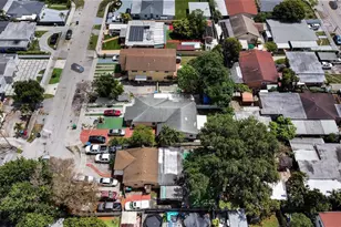 4326 NW 4th St, Miami, FL 33126 - Photo 10