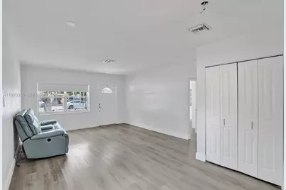 4326 NW 4th St, Miami, FL 33126 - Photo 16
