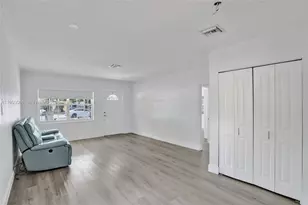 4326 NW 4th St, Miami, FL 33126 - Photo 16