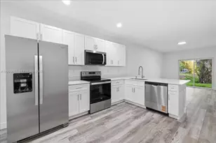 9275 Anita Ave, Port Charlotte, FL 34224 - Photo 6