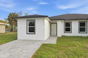 9275 Anita Ave, Port Charlotte, FL 34224 - Photo 16