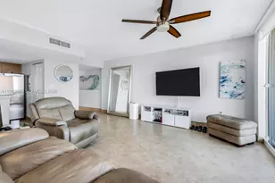 2001 N Ocean Blvd, Fort Lauderdale, FL 33305 - Photo 8